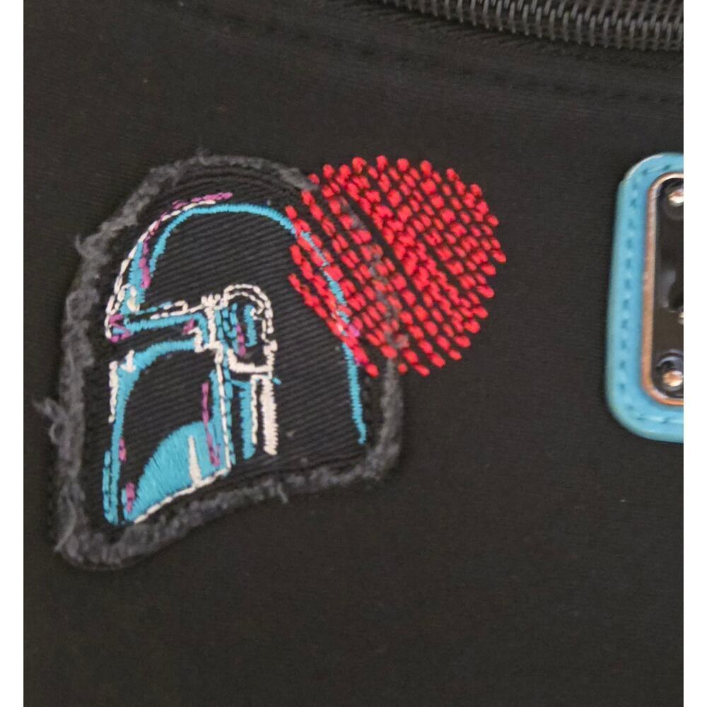 Loungefly The Mandlorian the Child Grogu Star Wars Fanny Pack - Picture 6 of 9